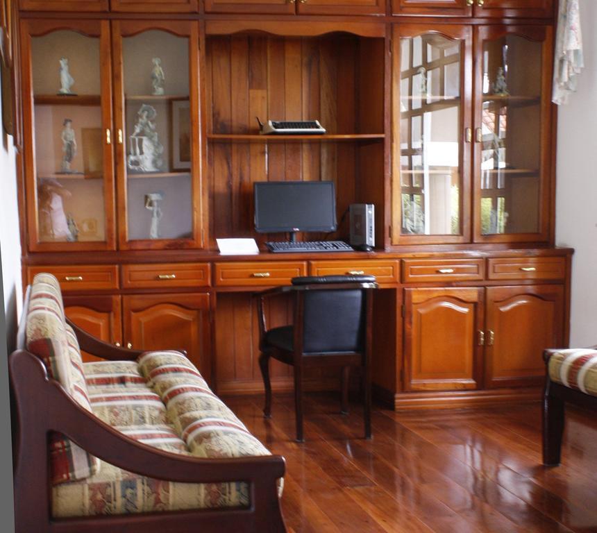 Emilia Guest house 3*